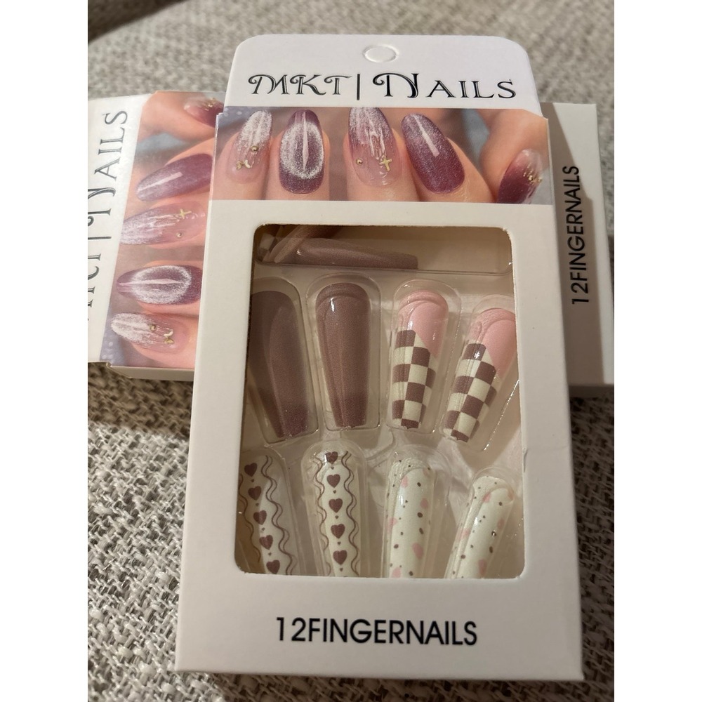 nails‎ - Picture 3 of 4